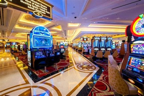 These are the 10 best casinos in Las Vegas, ranked by local expert.